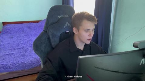 Старшая сестра сделала минет и дала себя трахнуть